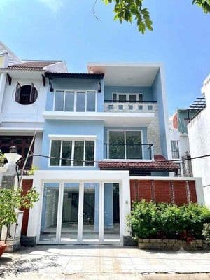 Hot villa giá tốt sau trần não - ngang 10m | 5pn | nhiều ánh sáng
