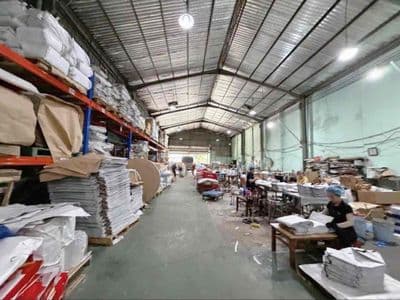 Kho xưởng giá rẻ ( 600m2 ) container