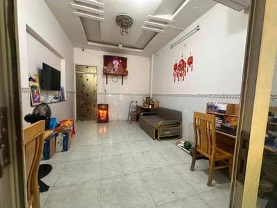 Cho thuê nhà nguyên căn đối diện công viên D9 Dt 4x20m