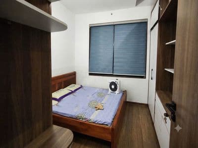 Chính chủ cho thuê CHCC 2PN 2WC đủ nội thất tại vườn hoa Hà Đông