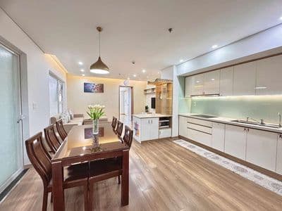 Apartment 2 bedroom 2 WC 76m2