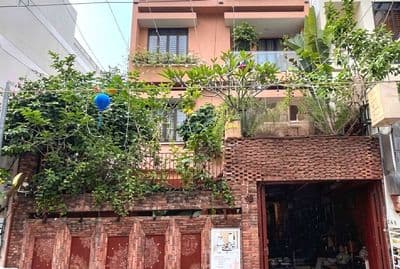 Nhà kiểu villa Lê Văn Sỹ (đã sửa mới)