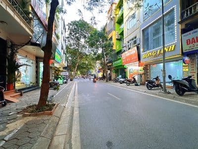 Cho cửa hàng mặt phố Nghĩa Tân, dt 56m2