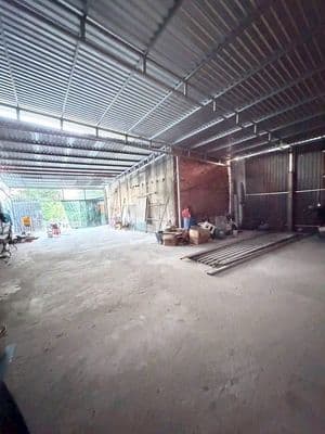 Cho thuê kho trống suốt 7x18 nở hậu Thông thoáng giá 7trieu