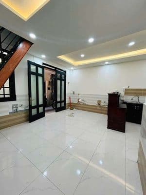 Nhà 1 Trệt 1 Lầu 2PN 6x6m Hẻm Lê Văn Lương Gần Lottlemart