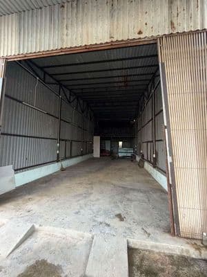 Cho thuê kho mặt tiền Hoà Phú