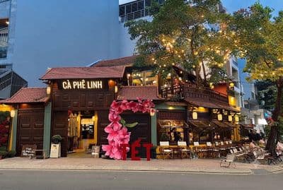 Cho thuê 2 mặt tiền hoa lan phú nhuận,trệt lầu sân thượng,dtsd 400m2