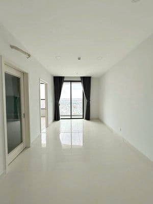 Kẹt tiền cần bán gấp căn dhomme view đầm sen và quận 1
