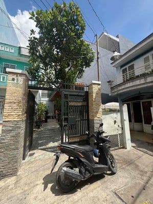 nhà thuê Nguyễn trọng trí an lạc a bình Tân DT 270m giá 15tr
