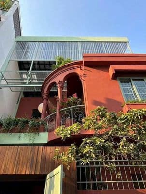 Cho thuê nhà huỳnh văn bánh , phú nhuận - ngang 10m - giá 40 triệu