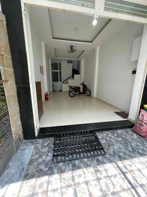 Dòng tiền 40 triệu/tháng (tỷ suất ~5%)- nhỉnh 8 tỷ- 8 phòng chdv- 55m2