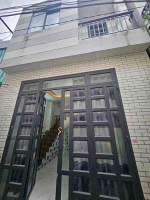 Bán nhà trệt lầu sát chợ an cư bờ hồ huỳnh cương