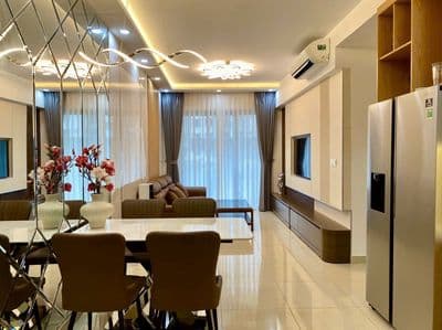 cho thuê căn Emerald 71 m2 giá 14 triệu/tháng ở liền