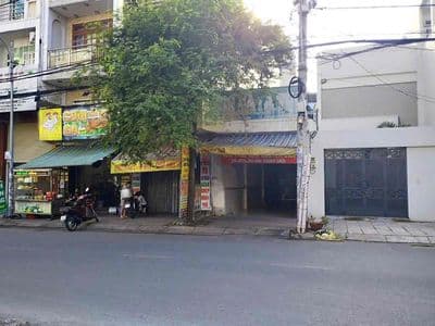 Cho thuê nhà nguyên căn mặt tiền đg phạm văn bạch-p.15-q.tân bình