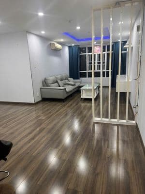 Cần cho thuê CH Giai Việt , P.Chánh Hưng. DT 150m, 3pn, 2wc Giá 16tr
