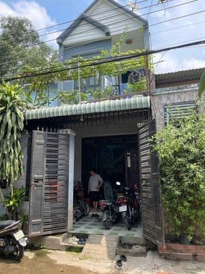 Bán Nhà Lầu SHR Dĩ An Giá Ngộp Tắt Thở