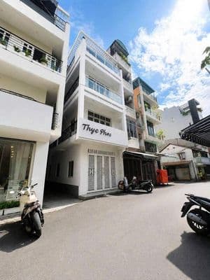 Nhà đẹp siêu hot duy nhì - 351h lê văn sỹ quận 3. suốt mới 99%
