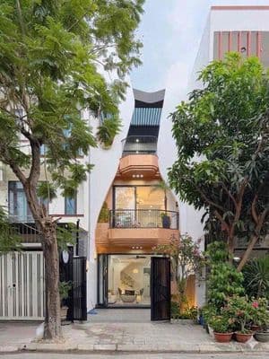 Bán nhà 3 tầng mặt tiền đường 7m5 Huỳnh Ngọc Đủ Hoà Xuân Đà Nẵng