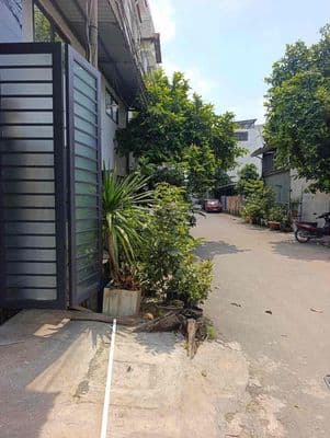 Cho thuê nhà 4 tầng hx tải - 17 triệu / tháng