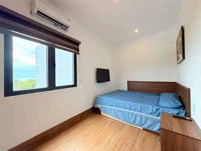 Căn hộ 1 phòng ngủ đầy đủ nội thất, view biển Nguyễn Tất Thành