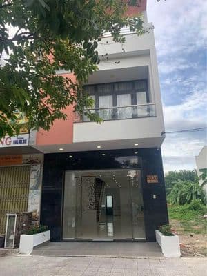 Cho thuê nhà 3 tầng MT đường Bùi Trang Chước (Đường 10m5) .Giá 25tr/th