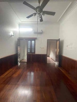 Cho thuê nhà ngõ Tạ Quang Bửu - Hai Bà Trưng
