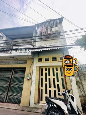 Nhà mặt tiền sát bến xe miền tây