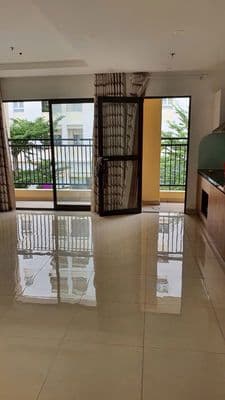 Cho thuê căn hộ 590 CMT8, Quận 3, 85m2, 2PN, 11tr
