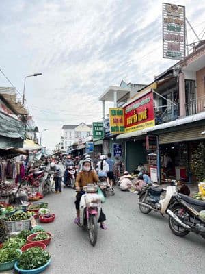 nhà cần bán gấp