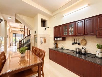 Mặt tiền kinh doanh Lê Sao Tân Phú nhà 4 tầng DT 3,6mx16m giá 9,4 tỷ