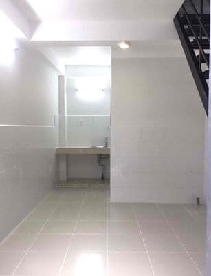 Nhà 1 trệt 1 lầu hẻm xe hơi ni sư huỳnh liên p10 tân bình