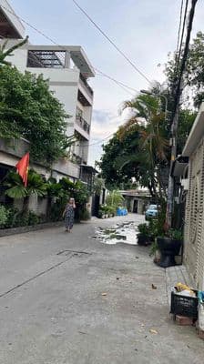 Tài chính 4,5 tỷ có nhà 5 tầng đường dương thị mười quận 12