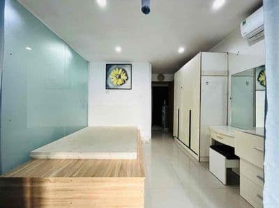 nhượng phòng ban công full nt phạm hùng bình hưng