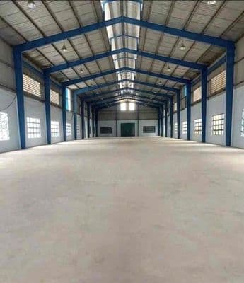 Kho xưởng mới xây đẹp y hình(400m2)hương lộ 2,gần ngã tư bốn xã