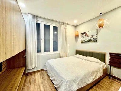 Cho thuê studio 5,xx full nt ngay trần đình xu q1 giá sinh viên