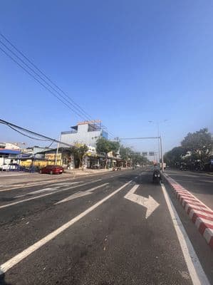 Ngộp giảm 500tr – mt nguyễn lương bằng – sát biển – chỉ 4,9 tỷ