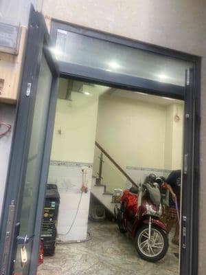 Cho thuê nhà nguyên căn 670/59/18 đoàn can bơ 1 trệt 3 lầu