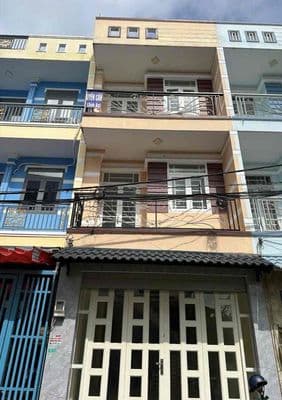 Nhà cho thuê NGUYÊN CĂN giá 8tr gần ngã 4 PHL đường LVL