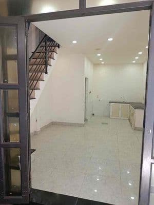 Chỉ 3.5 tỷ 4*10m 2 tầng - gần mặt tiền phạm văn nạch - tân sơn