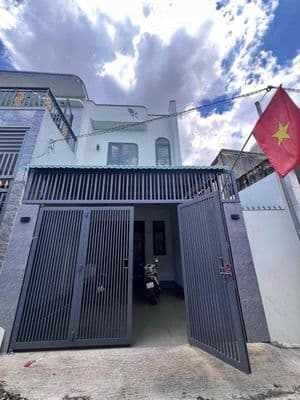 Cho thuê nhà gần chợ hoá an. dt: 70m2. giá 6triệu/ tháng