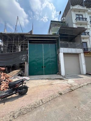 Phân lô mặt hồ Đầm tranh