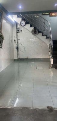 NGUYÊN CĂN 40m2, 3PN 2WC gần Giáo xứ Xóm Thuốc, Vincom