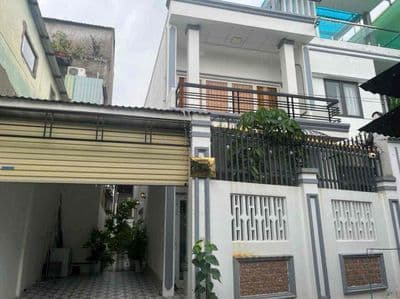 Cần bán nhà chính chủ , sổ hồng đầy đủ