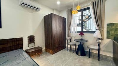 khai Trương CH mới hầm xe thang máy style siêu xinh y hình