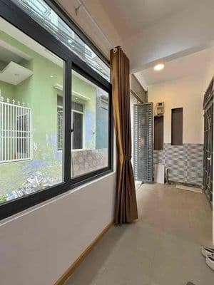 Nhà 2.5 tầng kiên cố k điện biên phủ - thái thị bôi