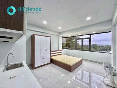 Căn hộ mini 25m2 view kính full nội thất gần đh ueh và đh văn hiến