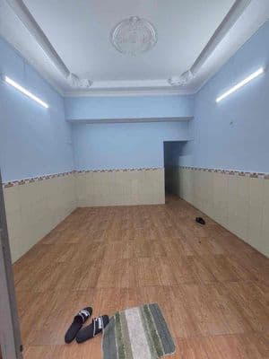 Nhà nguyên căn đường Đỗ Công Tưởng 4x15m, 1 lầu 3pn mới