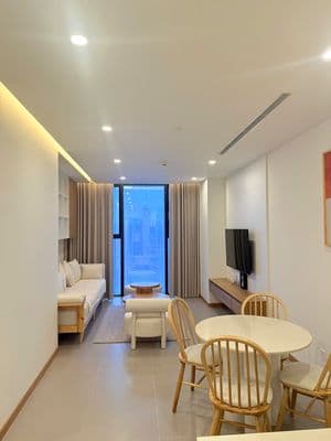 Cho thuê căn hộ 2pn full nội thất cao cấp mới toanh
