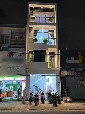 Cho thuê nhà 3 tầng mặt tiền kinh doanh trường thọ