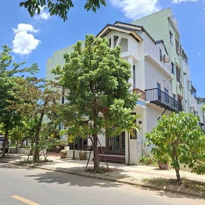 Cho thuê nhà 3 tầng 2 mặt tiền: phạm xuân ẩn